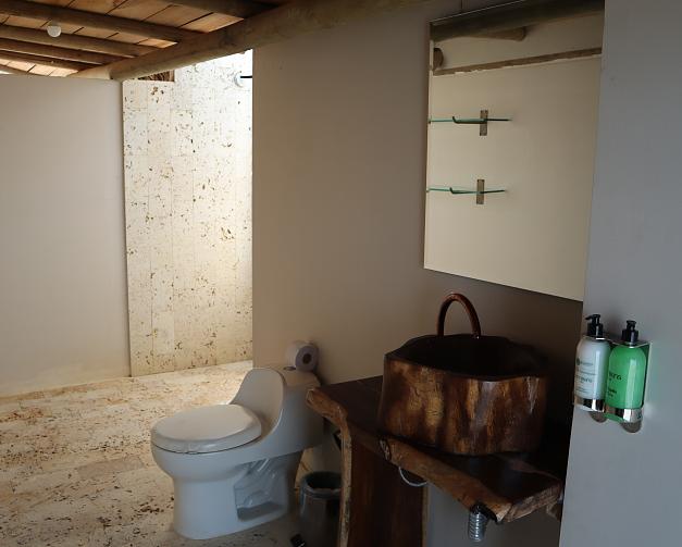 Cabaña con vista al mar